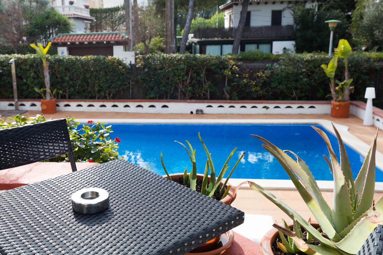 Villa Alicia Sitges Dış mekan fotoğraf
