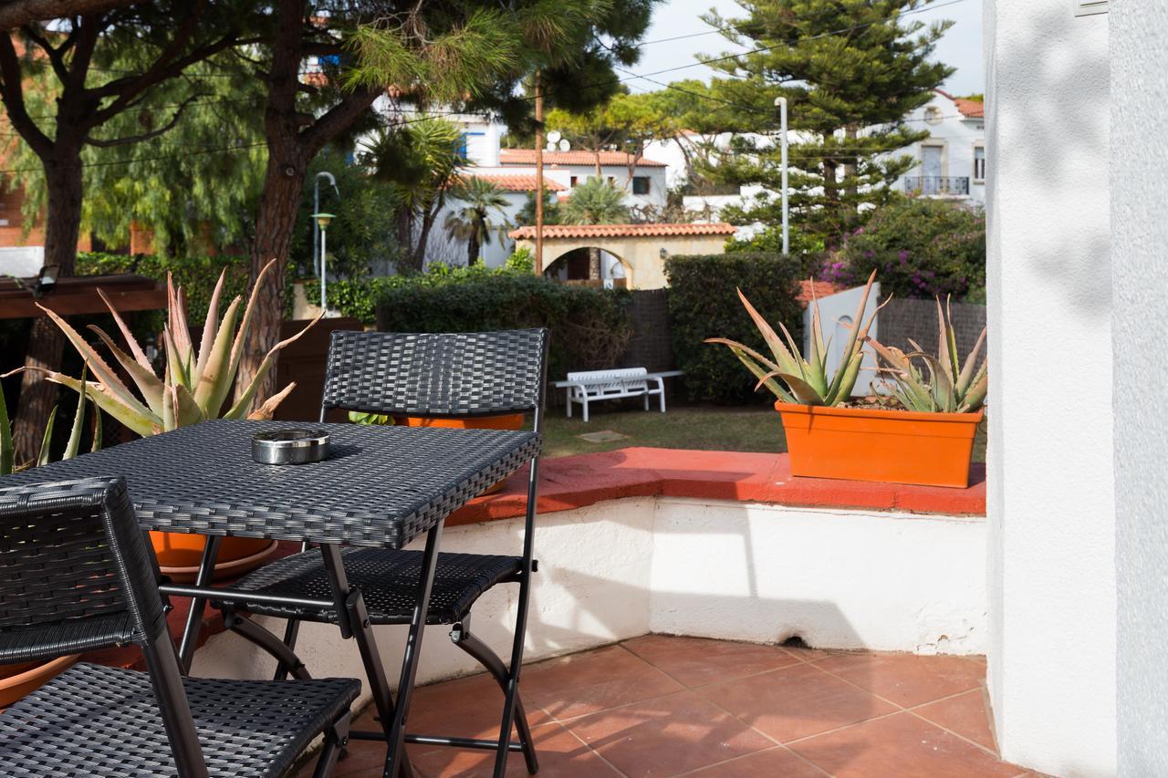Villa Alicia Sitges Dış mekan fotoğraf